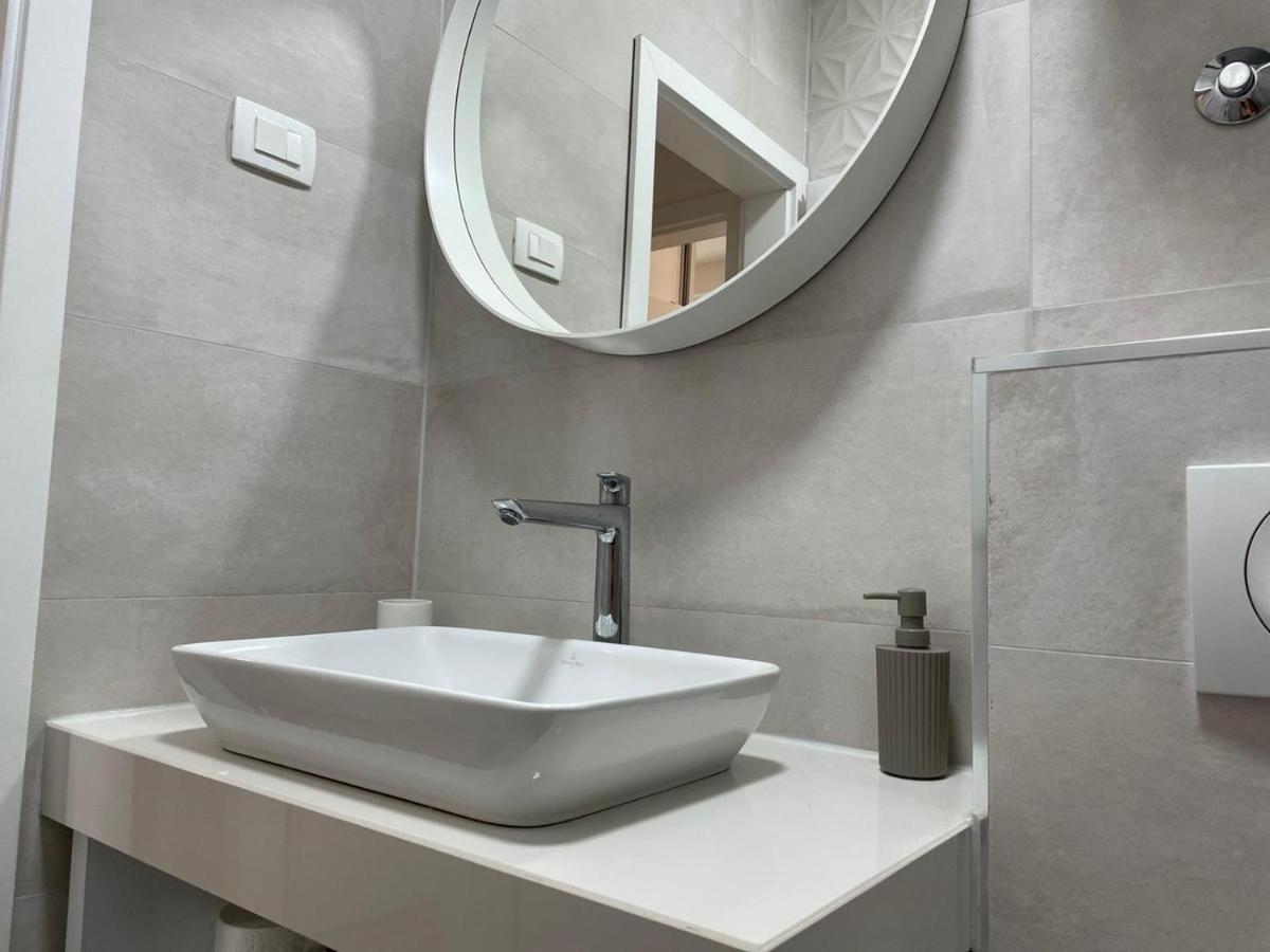 Apartment In City Center 2 สปลิท ภายนอก รูปภาพ