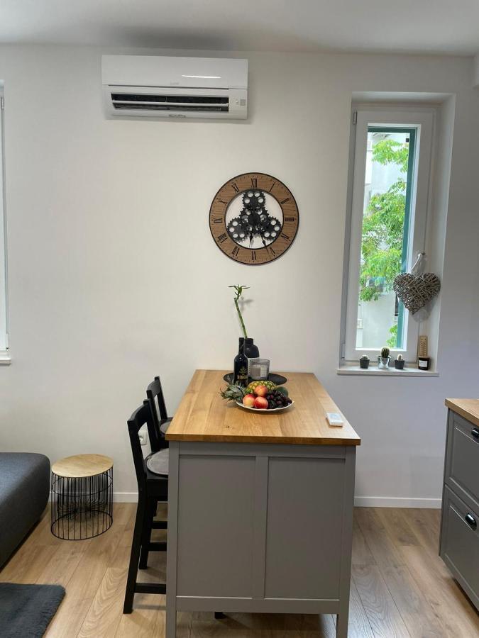 Apartment In City Center 2 สปลิท ภายนอก รูปภาพ